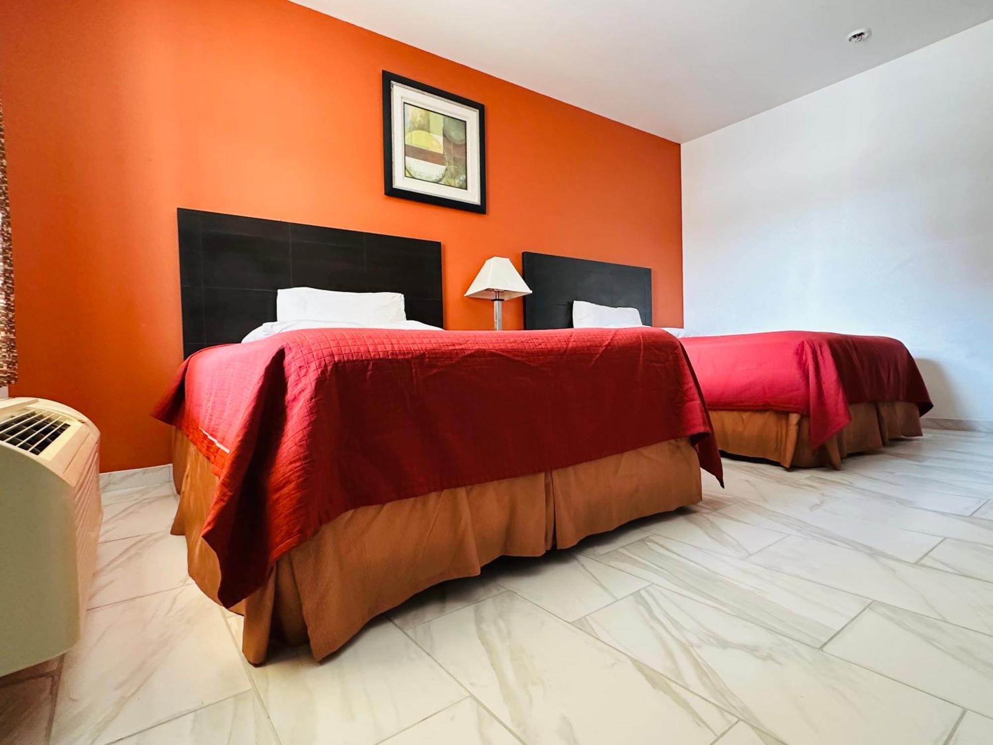 Three Rivers Lux Inn And Suites מראה חיצוני תמונה