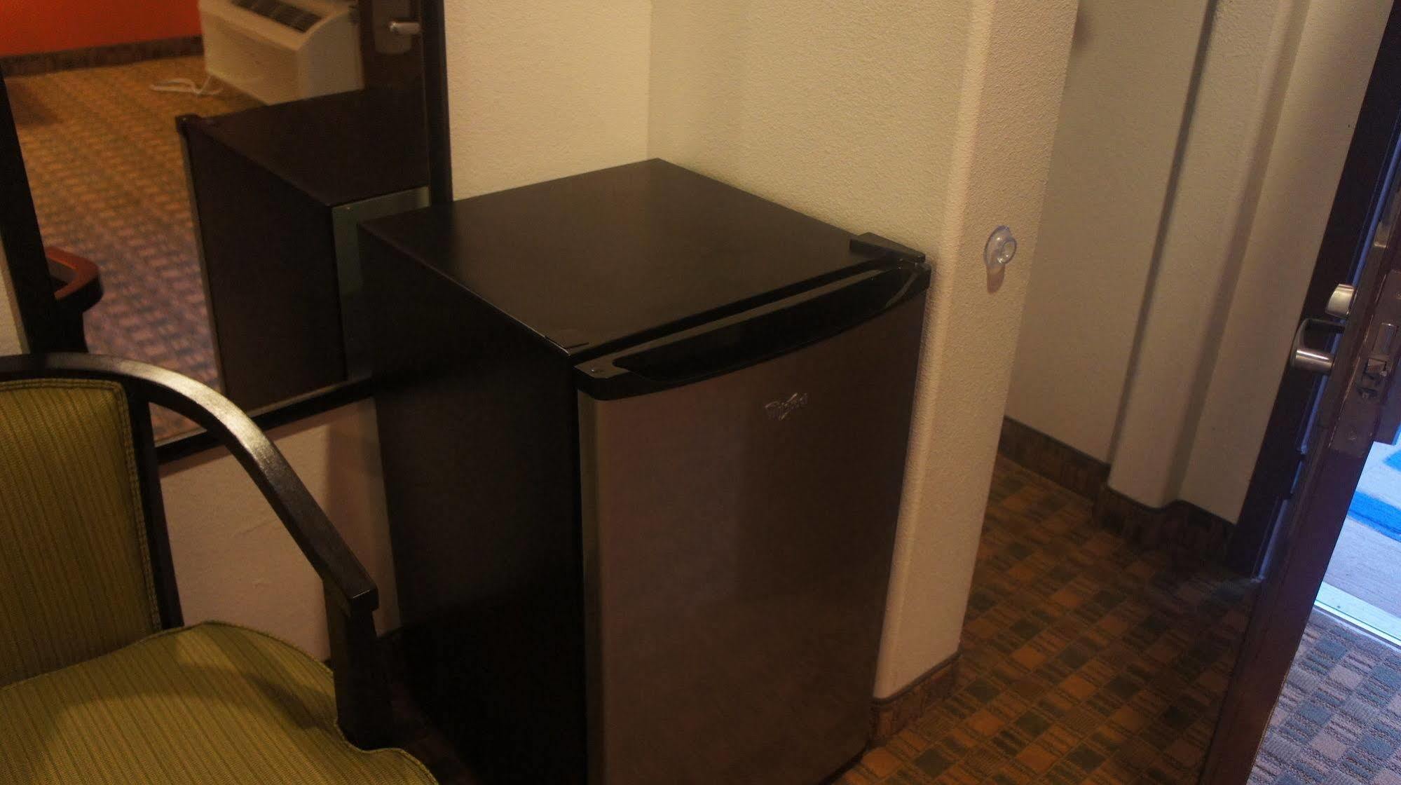 Three Rivers Lux Inn And Suites מראה חיצוני תמונה