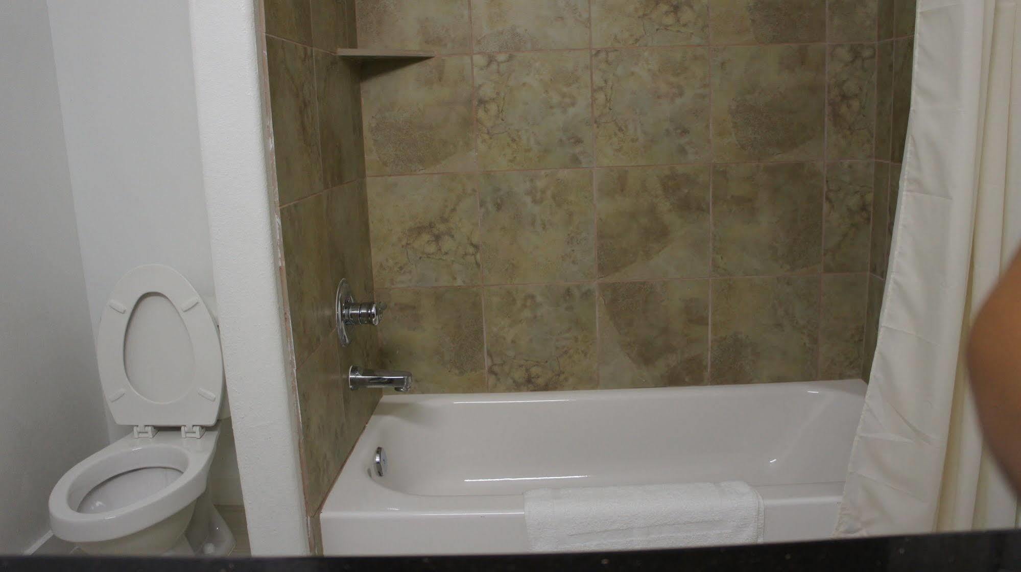 Three Rivers Lux Inn And Suites מראה חיצוני תמונה